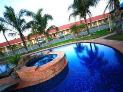 Motel Pines Country Club Motor