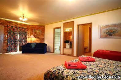 Motel Pines Country Club Motor Shepparton
