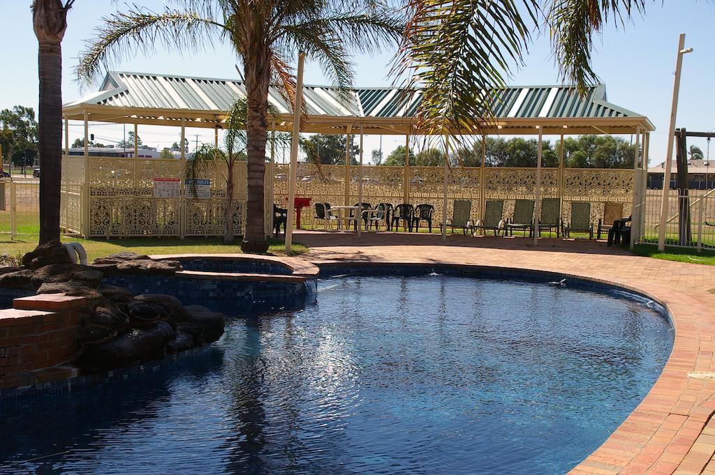 Motel Pines Country Club Motor 3*